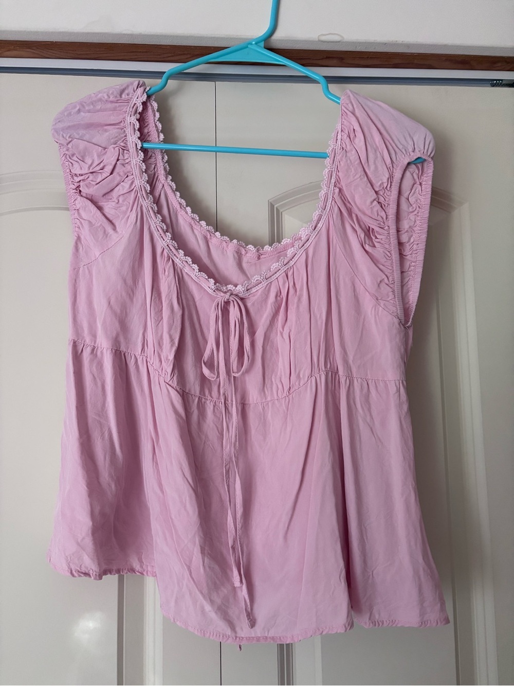 SHEIN Light Pink Sleeveless Tie-Front Peasant Blouse